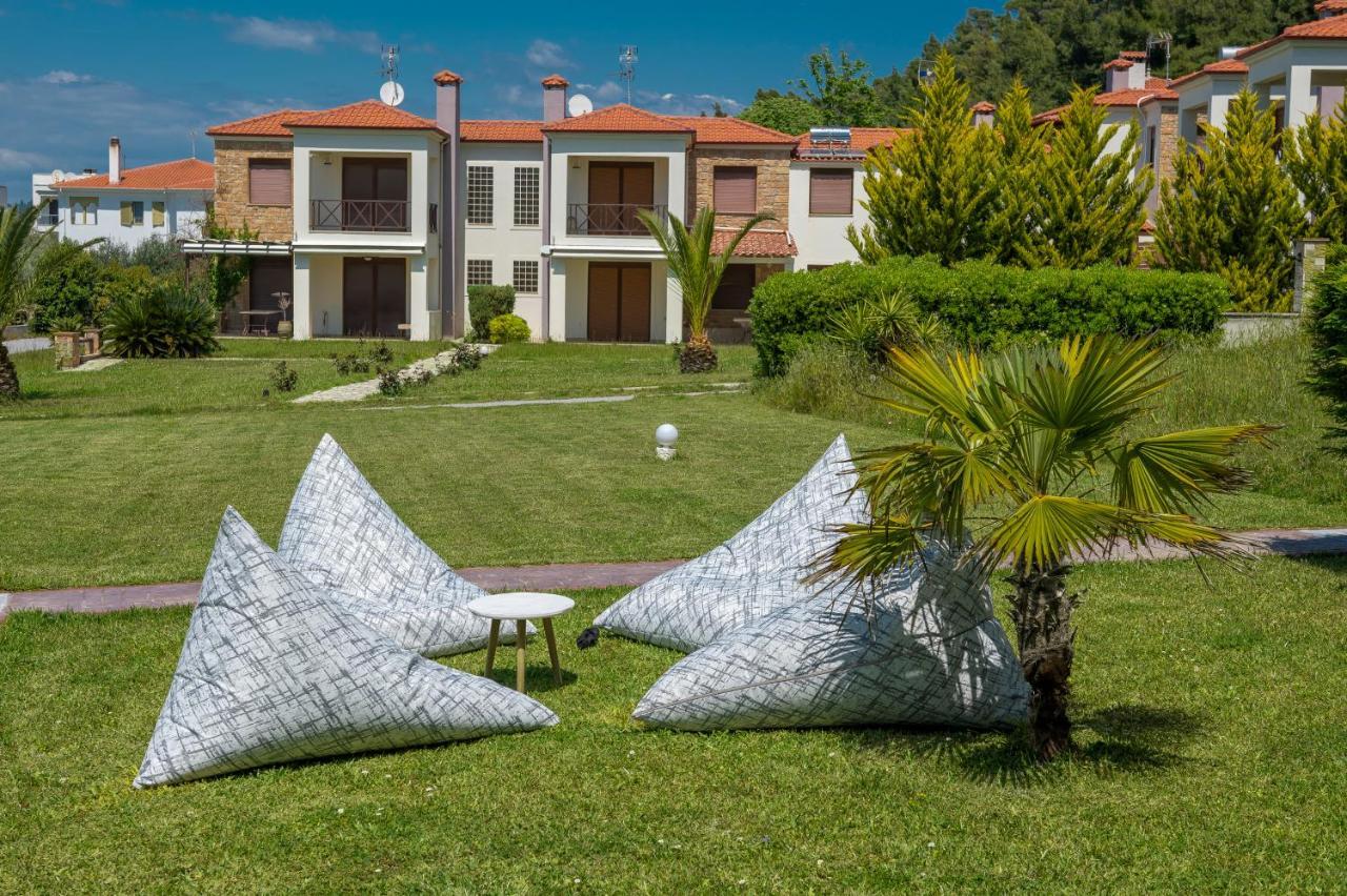 פוסידי Sunset Villas מראה חיצוני תמונה