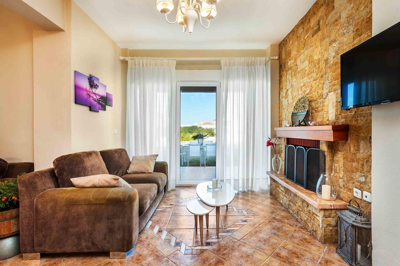 פוסידי Sunset Villas מראה חיצוני תמונה