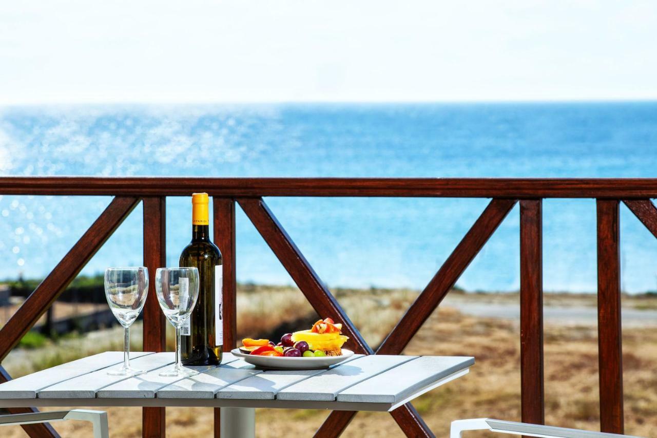 פוסידי Sunset Villas מראה חיצוני תמונה