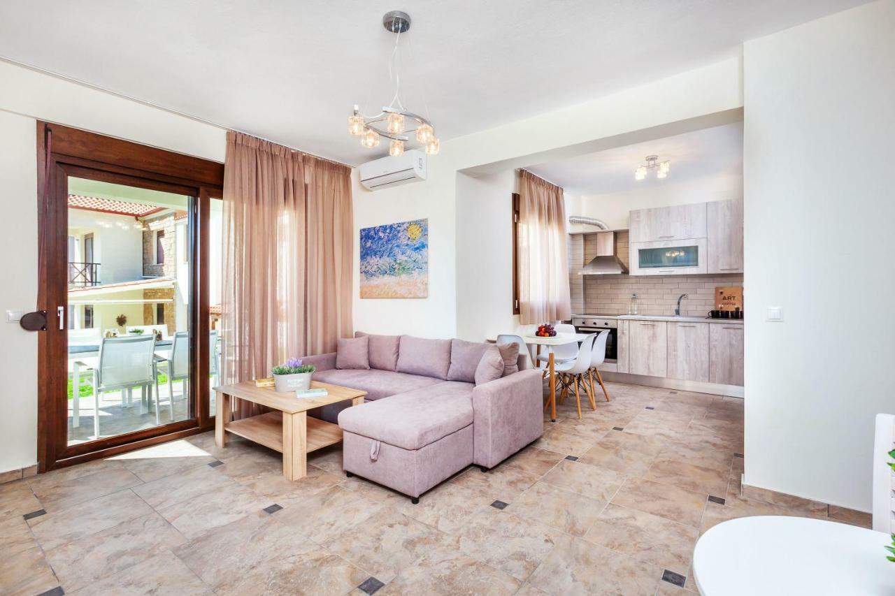 פוסידי Sunset Villas מראה חיצוני תמונה