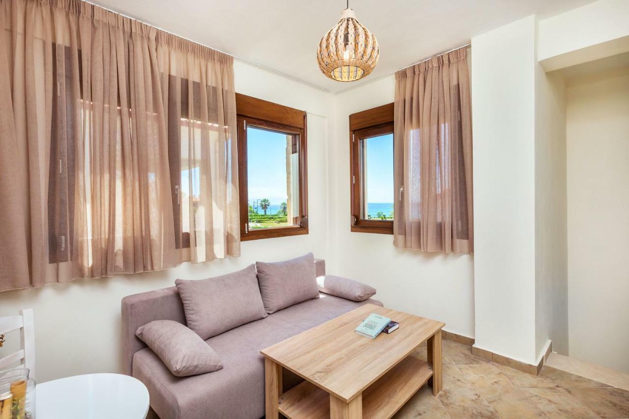 פוסידי Sunset Villas מראה חיצוני תמונה
