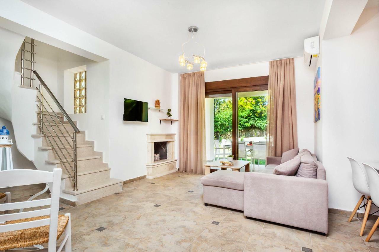 פוסידי Sunset Villas מראה חיצוני תמונה